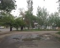 Рядом с Бассейном Красноармейского района дорога убитая. Не ремонтировалась очень давно!!!