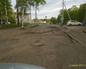 Подъезд к ремонтной мастерской, гаражам, полиции, Дворцу Спорта... по ул. Киевской невозможен, огромные ямы! Дорогу ремонтировали, если не изменяет память, года 2 - 4 назад.