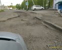 Подъезд к ремонтной мастерской, гаражам, полиции, Дворцу Спорта... по ул. Киевской невозможен, огромные ямы! Дорогу ремонтировали, если не изменяет память, года 2 - 4 назад.