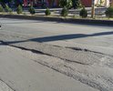 Данная дорога является одной из худших в Батайске,при том что является и одной из самых загруженных в городе. Асфальт мятый, большие ямы, заплаки сегментные и самого низкого качества, отсутствие системы водоотведения. Не первый год требует капитального ремонта, вместо чего властями проводится (зачастую несвоевременный) ямочный ремонт низкого качества, который лишь прикрывает часть (не все) из ям на срок не более месяца
