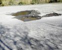 на фото видно все) объезд только по обочине
