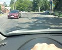 Неровная дорога на перекрестке Балакирева-Профсоюзная. Проблемы на стыке с трамвайными рельсами