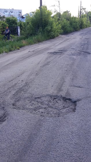 None, Ленинградская улица
