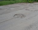 Дорога в сплошных ямах.Не делают даже ямочный ремонт.