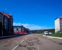 Улица давно требует хорошего ремонта.