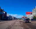 Улица давно требует хорошего ремонта.