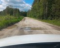 Живописная дорога на деревню Головори, видом можно насладиться сполна, т.к. на протяжении всех 5 км ехать можно не более 20 км/ч! Ямы на каждом метре. Дорога якобы заасвальтированая, но ремонт не проводился с 1986 г.! Жители могут добираться до города только на своих автомобилях. После такой езды уже чинили глушитель. Большинство жителей - пожилые люди, скорая едет неохотно и долго. По этой дороге ездят лесовозы и грузовики с песком. Иногда ямы пытаются заполнить этим песком, но эти меры служат до первого дождя. Жители собирали подписи, обращались в администрацию Нечаевского района, приезжал чиновник, развел руками и уехал. Только зимой в мороз можно доехать благополучно, но это до первой оттепели, потом машины приходится вытаскивать их ям с помощью соседей.