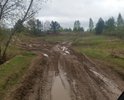 Деревня Павликово Гороховецкого района практически оторвана от цивилизации. Проселочная дорога, связывающая Павликово с ближайшим населенным пунктам в летний период не проезжабельна для легкового автомобиля. Единственный вариант добраться до магазина, почты, мед помощи - идти пешком по размытой проселочной дороге более 3 км.