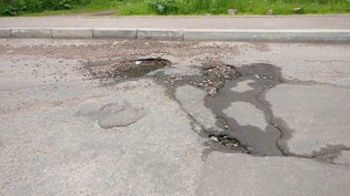 None, Августовская улица