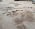 Улица Тургенева между магазином Ассорти и ларьком с шаурмой - сплошные ямы внушительных размеров.