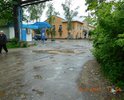 Вот фотографии участков дороги и самой дороги с видом на среднюю школу №10 в г. Гусь-Хрустальный Владимирской области, остановку автобуса с тупиковой части ул. Садовой на противоположное направление ул. Мира до проспекта 50 лет Советской Власти, вдоль дома 69А по ул. Садовая. Несколько десятков лет на этом участке избирались депутаты в городской совет, в т.ч. и нынешний мэр города. Даю 3 файла фотографий.
