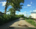 Глава Пронска видимо все дорожные деньги из бюджета украл. Вся дорога в ямах, ни одной ровной дороги! Ни одной!