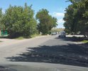 Дорога состоит целиком из латок, как итог - покрытие мятое, ощутимые стыки и быстро разрушается. Необходим капитальный ремонт с полной заменой полотна