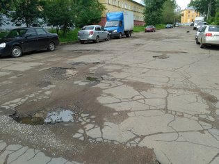 None, Первомайский переулок