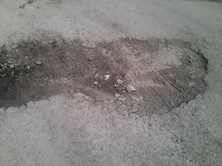 None, Тюльпановая улица