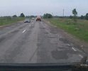 После заплаточного ремонта мало что изменилось, ехать не комфортно трясет на каждой кочке, такой ремонт дороги не качественный и с первыми морозами к созданным дорожниками буграм добавятся ямы.