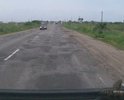 После заплаточного ремонта мало что изменилось, ехать не комфортно трясет на каждой кочке, такой ремонт дороги не качественный и с первыми морозами к созданным дорожниками буграм добавятся ямы.