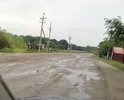 Дорога как после бомбежки, объезжая одну яму попадаешь в другую