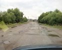 Дорога как после бомбежки, объезжая одну яму попадаешь в другую