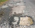 Дорогу не меняли лет 20. Куда жаловаться местные жители не знают... это забытый уголок земли, видимо....