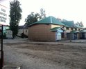 Каждый приезжающий в город видит эту убитую дорогу. С каждым годом ситуация все хуже, а местные власти не предпринимают никаких действий! Пора привести в порядок проезжую часть у автовокзала.