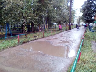 None, Первомайская улица