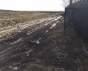 Деревня Угрюмово относится к Городскому округу Домодедово, деревня Сокольниково к Чеховскому. Между ними находятся земли сельхозназначения. По дороге, которая просто раскатывается грейдерами, можно проехать только при условии отсутствия дождя. Иногда нет возможности подъехать к дачам. Вопрос не решается, так как ни один из районов не хочет брать на баланс данный отрезок.