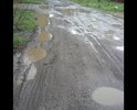 Стало абсолютно невозможно ездить по всей дороге ул. Богдана Хмельницкого.
Дорогу нормально не ремонтируют уже много лет,раз в год засыпают грязью и отписываются,что это асфальтная крошка,но после первого же дождя от нее не остается и следа.
Очень просим сделать нам дорогу.
Спасибо!