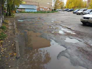 None, проспект Космонавтов, 23