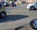 Большая яма на перекрёстке