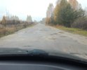 Дорога проложена более 30 лет назад. Производился мелкий ремонт и не более... Мост через речку Гусь в сторону деревни Новомальцево разваливается на глазах, скоро не сможет проехать ни одна машина. Люди останутся без хлеба, продуктов и пенсий. И никому нет дела!