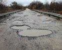 Дорога проложена более 30 лет назад. Производился мелкий ремонт и не более... Мост через речку Гусь в сторону деревни Новомальцево разваливается на глазах, скоро не сможет проехать ни одна машина. Люди останутся без хлеба, продуктов и пенсий. И никому нет дела!