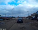 Дорога ведет к градообразующему предприятию. Половина работающего населения города проезжает по ней минимум два раза в день + поток транзитного транспорта. Требуется капитальный ремонт. Руководство города, вам не стыдно содержать эту дорогу в таком состоянии?