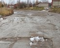 Участок автодороги Киров-Зуевка, проходящей по ул.Братьев Васнецовых города Кирово-Чепецк Кировской области. Данная автодорога соединяет Кировскую область с республикой Удмуртия. Проезд грузовому транспорту,  а также транспорту, перевозящему опасные грузы, разрешён только по данному участку автодороги. Протяжённость участка составляет всего 1,3 км. Ремонта данного участка не было с момента его основания. Участок является транспортной артерией, по которому проходит весь грузовой транспорт, проходящий через два указанных выше региона. Возможность программы прикрепить только пять снимков. Фактически сделано порядка пятидесяти снимков через каждые 25 метров, что показывает наглядную картину нахождения всего участка в неудовлетворительнейшем состоянии.