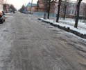 Главная улица города, если в центральной части еще можно проехать, то на пересечении с второстепенными улицами полный швах. Посодействуйте в ремонте, убедите администрацию заняться вопросом асфальтирования этой дороги.