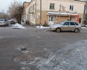 Дорожное покрытие в неудовлетворительном состоянии. Необходим ремонт.
