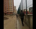 В таком состоянии находится дорога к 31 саду, который находится по адресу г.Каспийск, ул.Дербентская,1