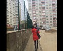 В таком состоянии находится дорога к 31 саду, который находится по адресу г.Каспийск, ул.Дербентская,1