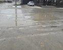 Дорога находится в ужасном состоянии, асфальт практически отсутствует и, даже гравийного покрытия нет, не производится ямочный ремонт.