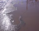 Ездить не возможно ямы да ещё и под водой невидно их