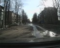 Множество ям на всем протяжении дороги