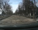 Огромное количество мелких ям, пока что заваленных щебенкой, ехать быстрее 10 км/ч проблематично