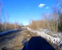 Вся дорога разбита. Местных автомобилистов очень жаль.