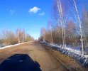 Вся дорога разбита. Местных автомобилистов очень жаль.