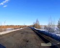 Вся дорога разбита. Местных автомобилистов очень жаль. Мост через р. Пшеничиха скоро уплывет.