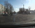 Множество мелких ям на всем протяжении участка