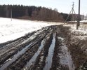 Проблема заезда на ул.Заречная д.Аделькино с шоссейной дороги. Проблема существует много лет, был даже прецендент несколько лет назад зимой пожарные машины не могли заехать,  писали об этой проблеме в прошлом году, но сельсовет ответил, что на карте в кадастровом учете дороги нет и средств на ремонт нет. Хотя на всех картах эта дорога есть и фактически была всю жизнь, деревне 300 лет уже. Просим отсыпать дорогу качественным гравием (без глины) для свободного проезда на улицу, на фотографии видно состояние дороги. Если хотите убедиться, приезжайте к нам в гости и попробуйте проехать на нашу улицу. Сколько лет голосую за единую Россию, а вера в нее только уменьшается. Сегодня маршрутный автобус даже не заезжал в деревню, водитель на плохое состояние дороги сослался. Вообщем очень просим дорогу из качественного гравия только без добавки глины, а то на шоссейную дорогу от Белебея в Суккулово в качестве ремонтного материала сыпят смесь из глины с камнями, эффекта от ремонта практически нет!