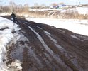 Проблема заезда на ул.Заречная д.Аделькино с шоссейной дороги. Проблема существует много лет, был даже прецендент несколько лет назад зимой пожарные машины не могли заехать,  писали об этой проблеме в прошлом году, но сельсовет ответил, что на карте в кадастровом учете дороги нет и средств на ремонт нет. Хотя на всех картах эта дорога есть и фактически была всю жизнь, деревне 300 лет уже. Просим отсыпать дорогу качественным гравием (без глины) для свободного проезда на улицу, на фотографии видно состояние дороги. Если хотите убедиться, приезжайте к нам в гости и попробуйте проехать на нашу улицу. Сколько лет голосую за единую Россию, а вера в нее только уменьшается. Сегодня маршрутный автобус даже не заезжал в деревню, водитель на плохое состояние дороги сослался. Вообщем очень просим дорогу из качественного гравия только без добавки глины, а то на шоссейную дорогу от Белебея в Суккулово в качестве ремонтного материала сыпят смесь из глины с камнями, эффекта от ремонта практически нет!