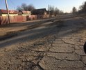 Региональная трасса Веденово- Февральск проходит через села Молчаново и Поповка (10-15 км) По улицам возят гравийную смесь на строительные объекты (Космодром. ГПЗ.) за сутки проходит более 50 большегрузных автомобилей. (Твердое покрытие пришло в негодность,пыль не успевает оседать, что повышает риск аварийных ситуаций и вызывает недовольство жителей).