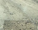 Вот такие дороги в лопатинском районе!Их даже ремонтировать нечем кроме как песком засыпают!